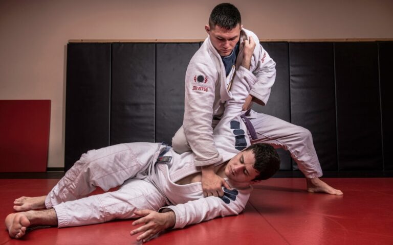 Academia de jiu jitsu perto de mim | Encontre o melhor salão